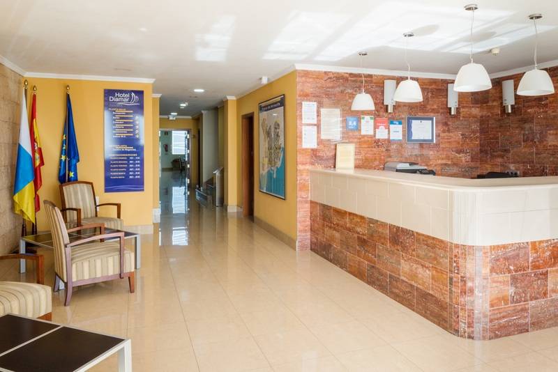 酒店 Checkin Diamar