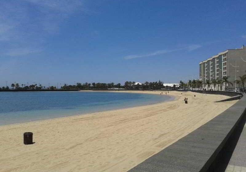 酒店 Checkin Diamar