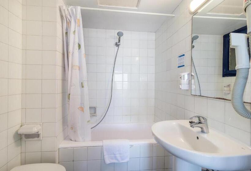 בית מלון כפרי & Diving Les Illes