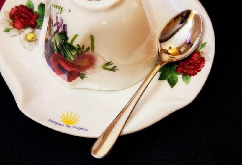 בית מלון כפרי Duques De Najera