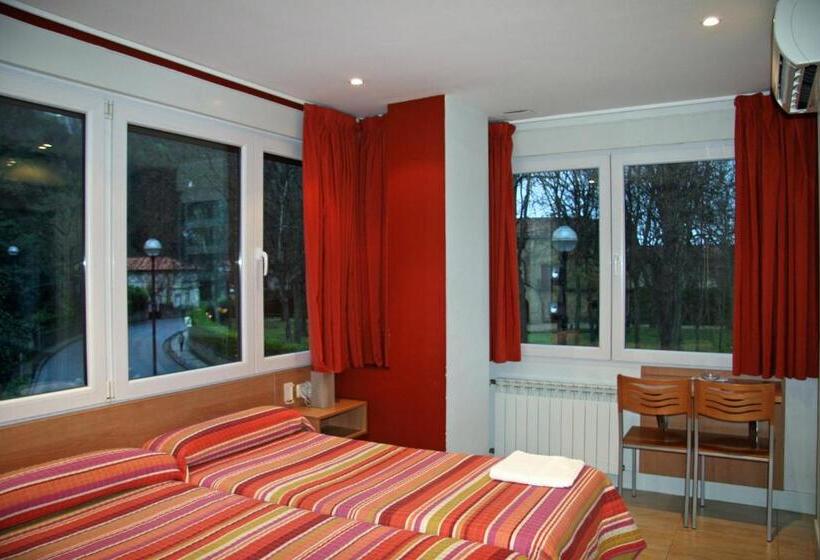 酒店 Ekia Pentsioa