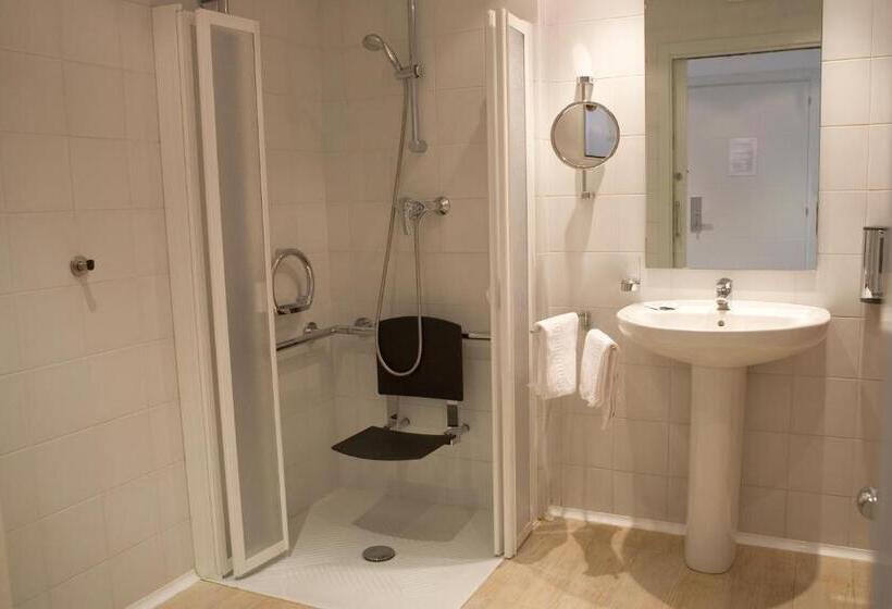 هتل Ekia Pentsioa