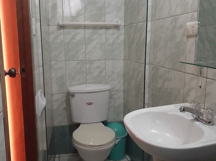 Отель Embajador Puno