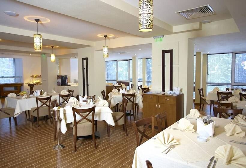 ホテル Festa Chamkoria Apartments