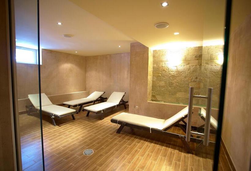 ホテル Festa Chamkoria Apartments