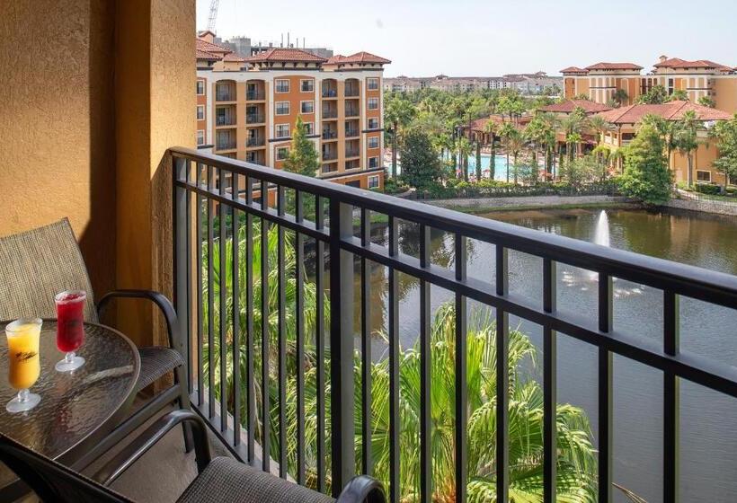 هتل Floridays Orlando Two & Three Bed Rooms Condo Resort