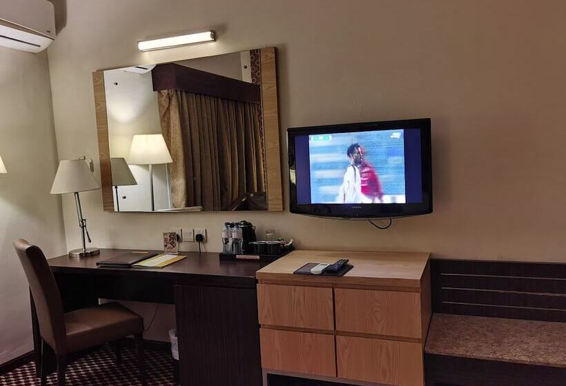 בית מלון כפרי Fortune Karama