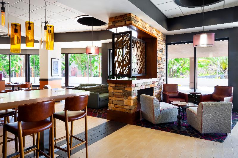 هتل Four Points By Sheraton San Diego Downtown Little Italy