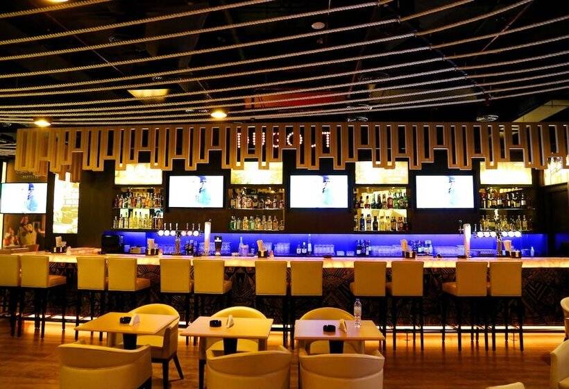 Grand Excelsior Hotel   Bur Dubai