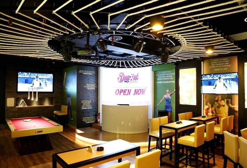 Grand Excelsior Hotel   Bur Dubai