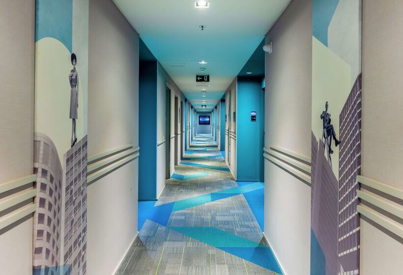 Отель Hampton By Hilton Guarulhos Airport