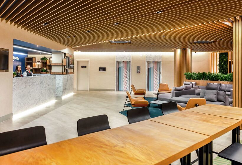 ホテル Hampton By Hilton Guarulhos Airport