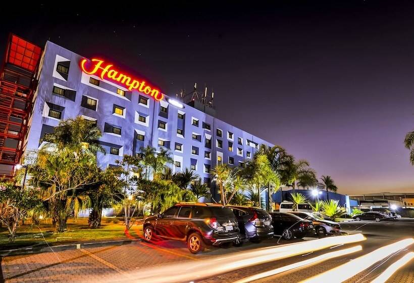 Отель Hampton By Hilton Guarulhos Airport