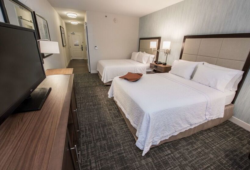 호텔 Hampton Inn Albany Western Ave/university Area