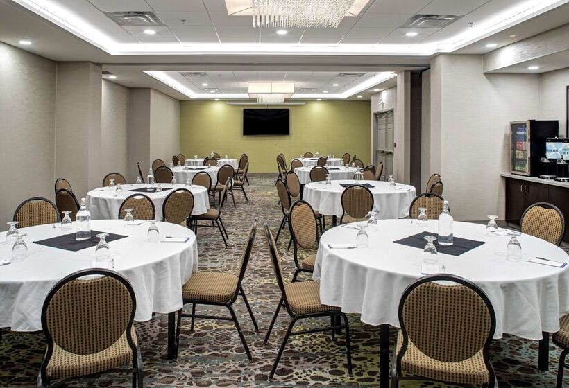 ホテル Hilton Garden Inn Halifax Airport