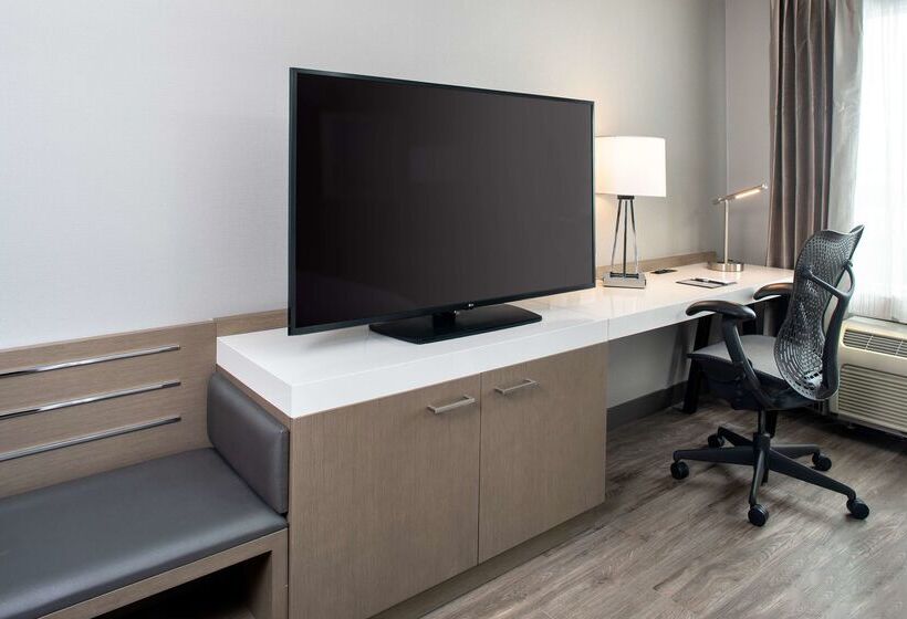 ホテル Hilton Garden Inn Halifax Airport