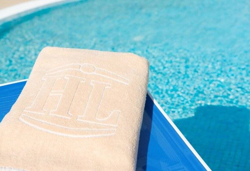 HL Suite Nardos Adults Only