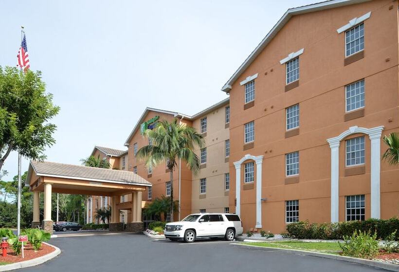 Holiday Inn Express Hotel & Suites Bonita Springs/naples, An Ihg