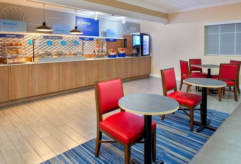 Holiday Inn Express Hotel & Suites Bonita Springs/naples, An Ihg