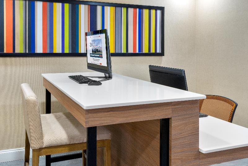 Holiday Inn Express Hotel & Suites Bonita Springs/naples, An Ihg