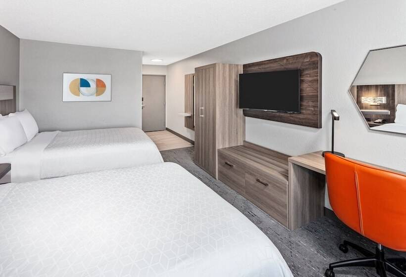 Holiday Inn Express Hotel & Suites Chicago Algonquin, An Ihg