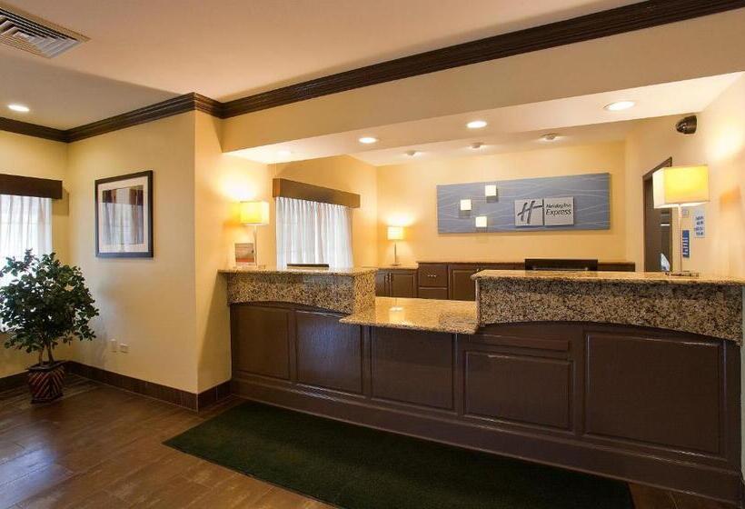 فندق Holiday Inn Express & Suites Chicago Deerfield Lincolnshire, An Ihg
