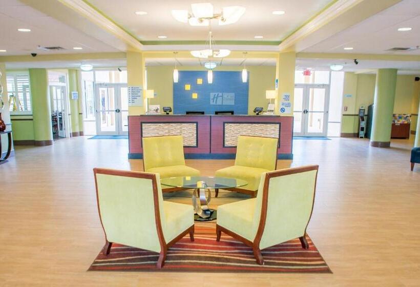 فندق Holiday Inn Express & Suites Cocoa, An Ihg