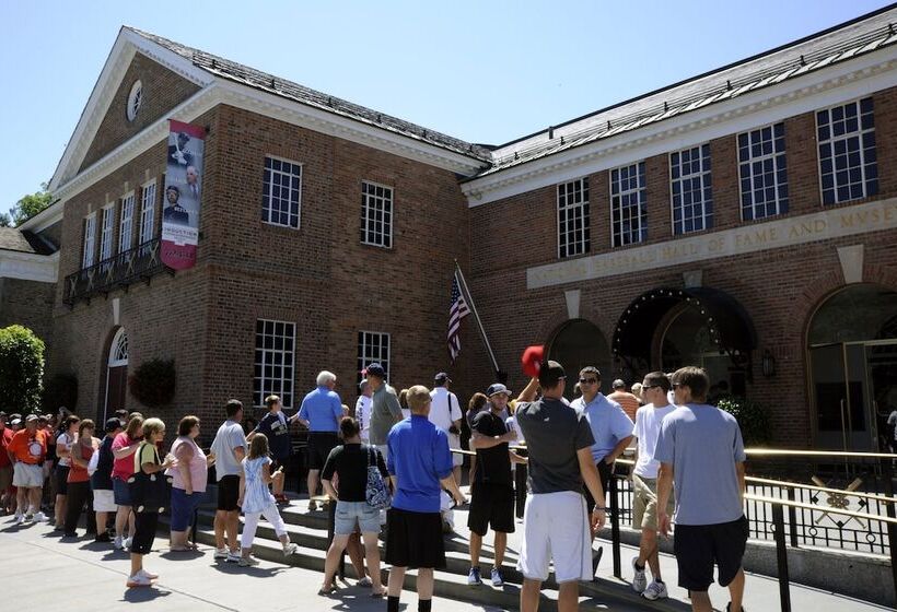 ホテル Holiday Inn Express & Suites Cooperstown By Ihg