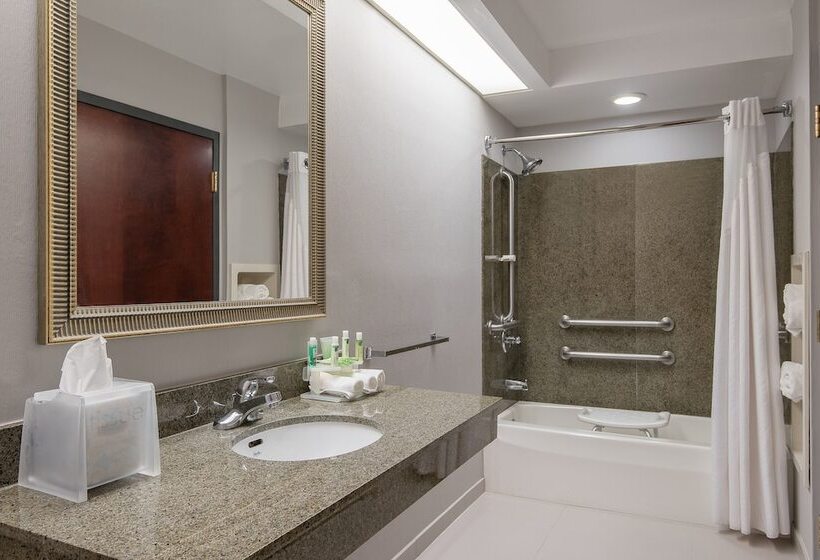 ホテル Holiday Inn Express & Suites Cooperstown By Ihg