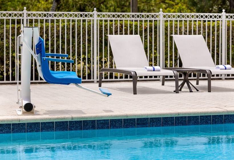 Holiday Inn Express Hotel & Suites Fort Pierce West, An Ihg