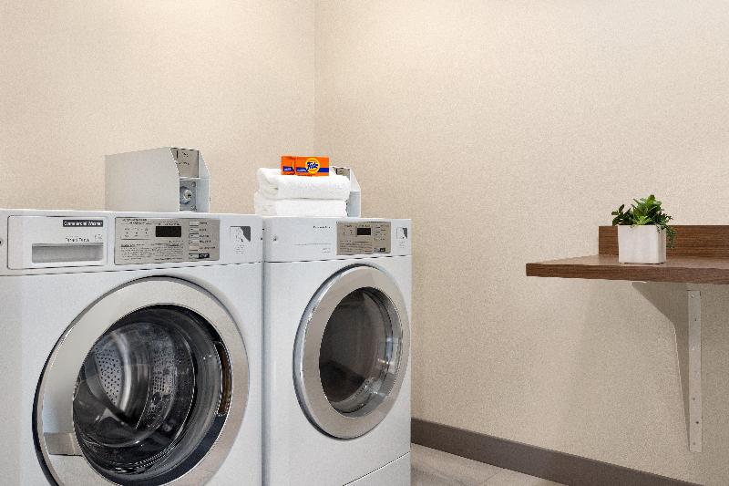 Holiday Inn Express Hotel & Suites Fort Pierce West, An Ihg