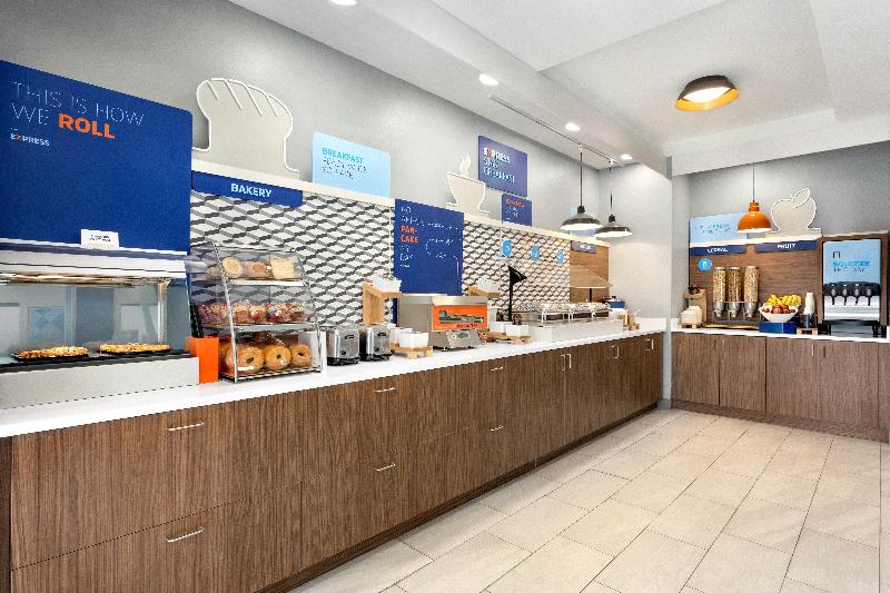 Holiday Inn Express Hotel & Suites Fort Pierce West, An Ihg