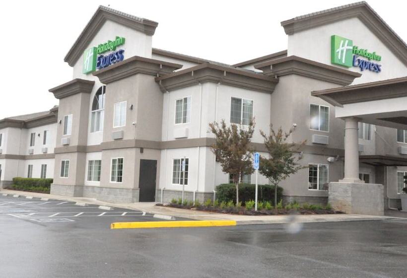 호텔 Holiday Inn Express & Suites Jackson, An Ihg