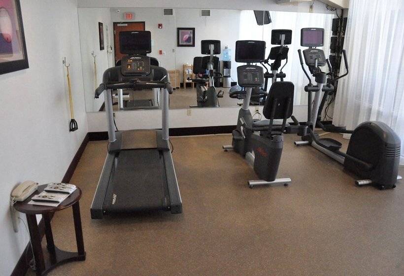 호텔 Holiday Inn Express & Suites Jackson, An Ihg