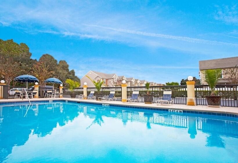 Holiday Inn Express Hotel & Suites Jacksonville South, An Ihg