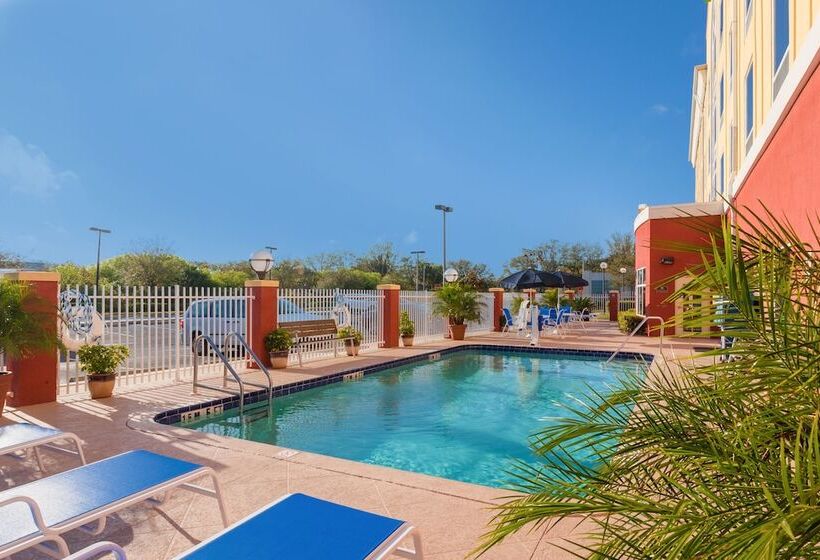 Holiday Inn Express Hotel & Suites Tampa Fairgrounds Casino, An Ihg