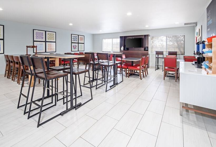 호텔 Holiday Inn Express & Suites Watsonville, An Ihg