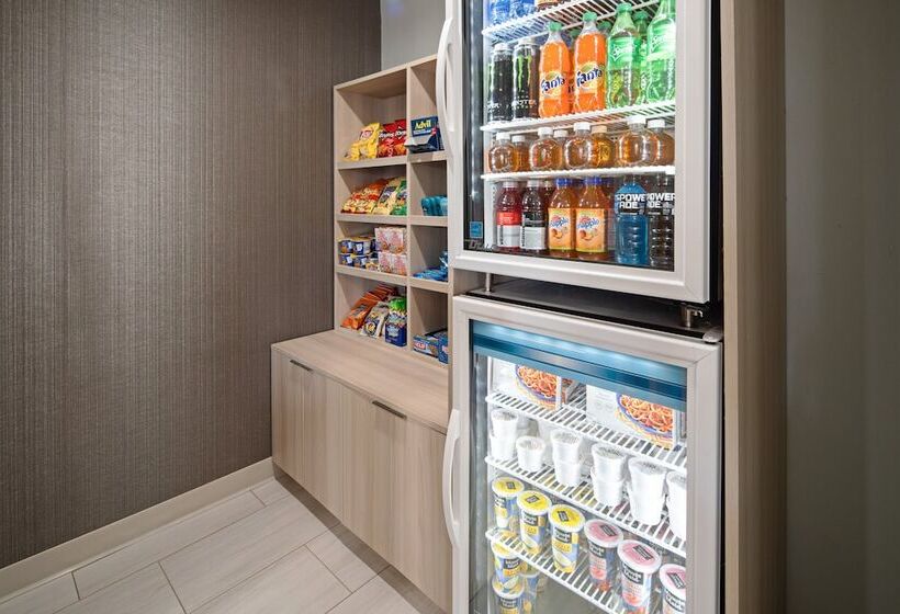 호텔 Holiday Inn Express & Suites Watsonville, An Ihg