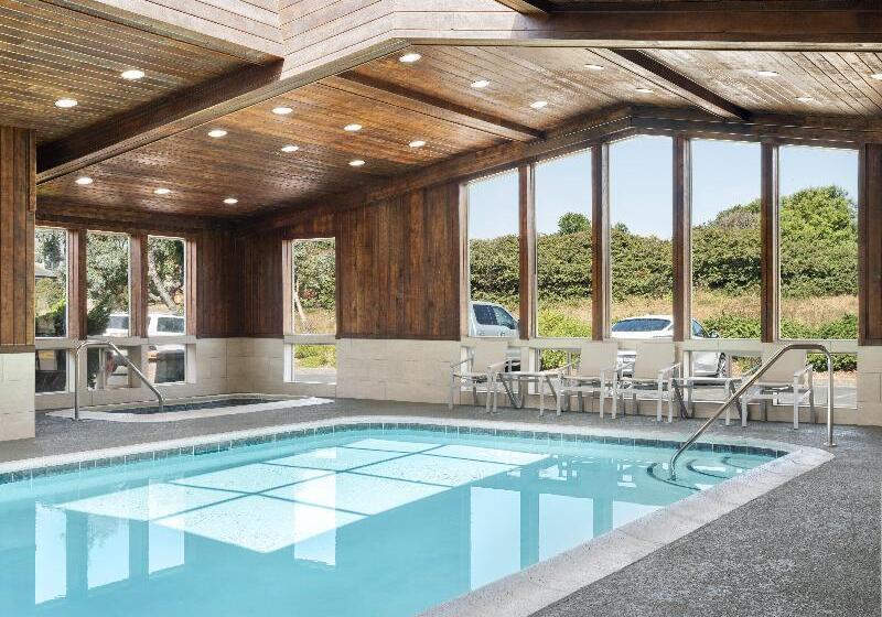 فندق Holiday Inn Express Fort Bragg, An Ihg