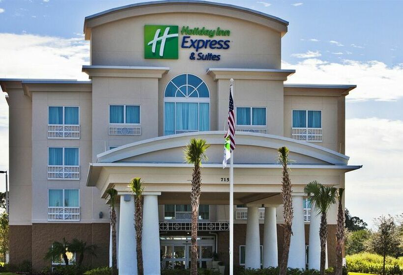 هتل Holiday Inn Express  & Suites Fort Pierce West
