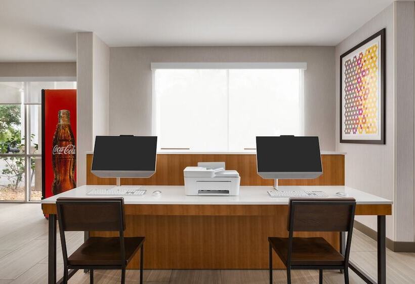 فندق Holiday Inn Express Vero Beach West I 95, An Ihg