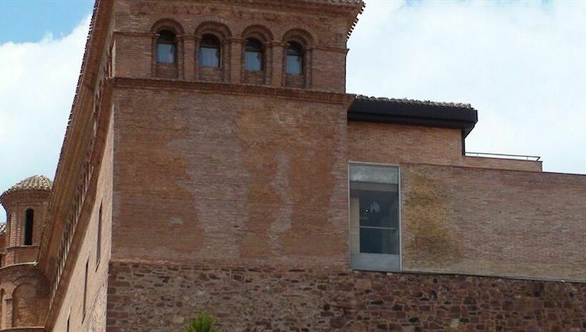 בית מלון כפרי Hospedería Castillo del Papa Luna