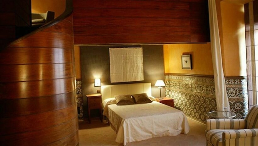 בית מלון כפרי Hospedería Castillo del Papa Luna