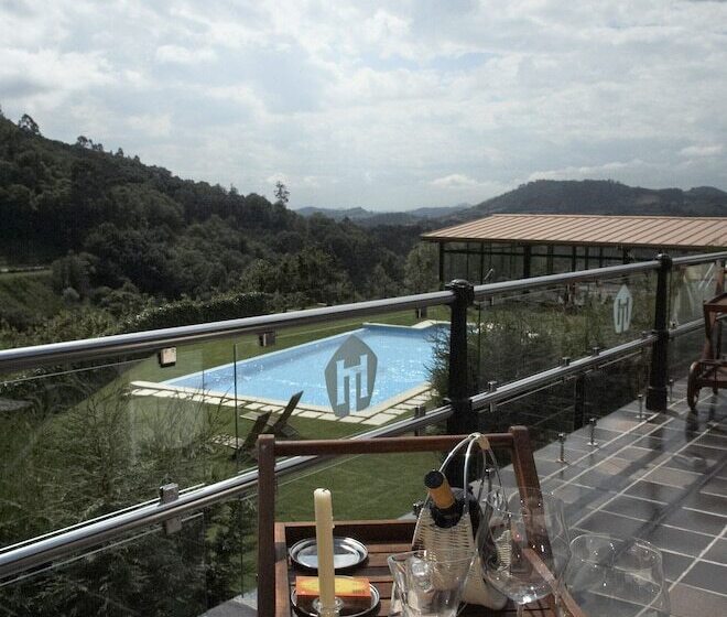 Hosteria De Torazo Nature Hotel & Spa