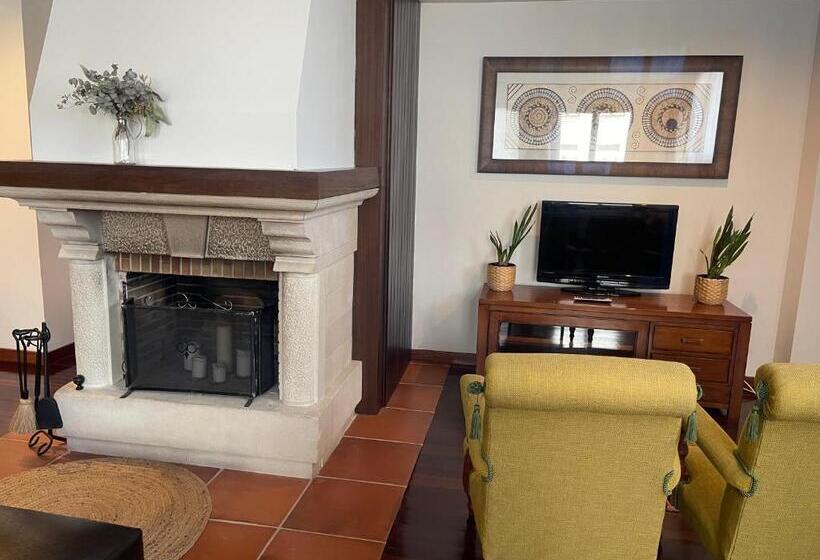 Hosteria De Torazo Nature Hotel & Spa