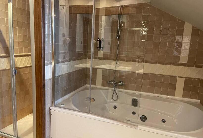 Hosteria De Torazo Nature Hotel & Spa