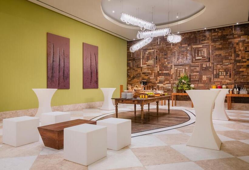 호텔 Iberostar Waves Bahia - All Inclusive