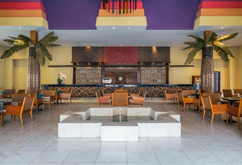 호텔 Iberostar Waves Bahia - All Inclusive