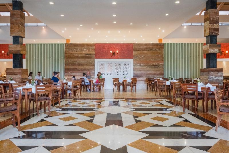 호텔 Iberostar Waves Bahia - All Inclusive