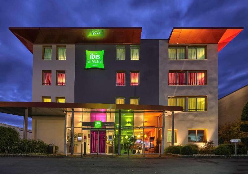 בית מלון כפרי Ibis Styles Bethune Bruay La Buissière